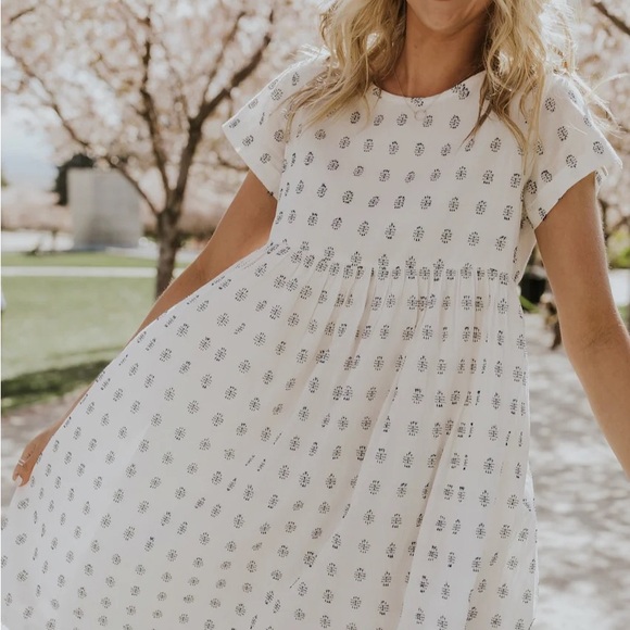 Roolee | Emmi Babydoll Dress - Picture 6 of 8